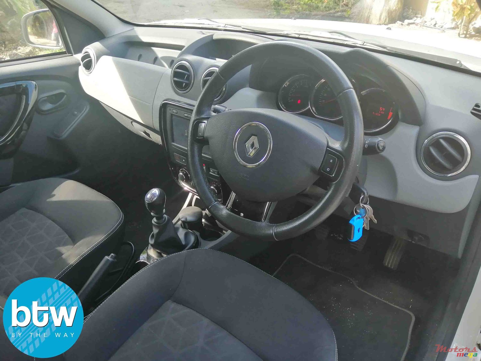 2016' Renault Duster photo #5