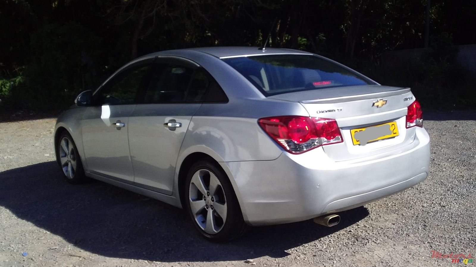 2012' Chevrolet Cruze photo #4