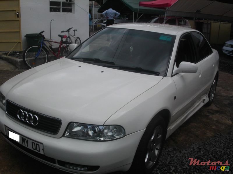 2000' Audi A4 photo #1