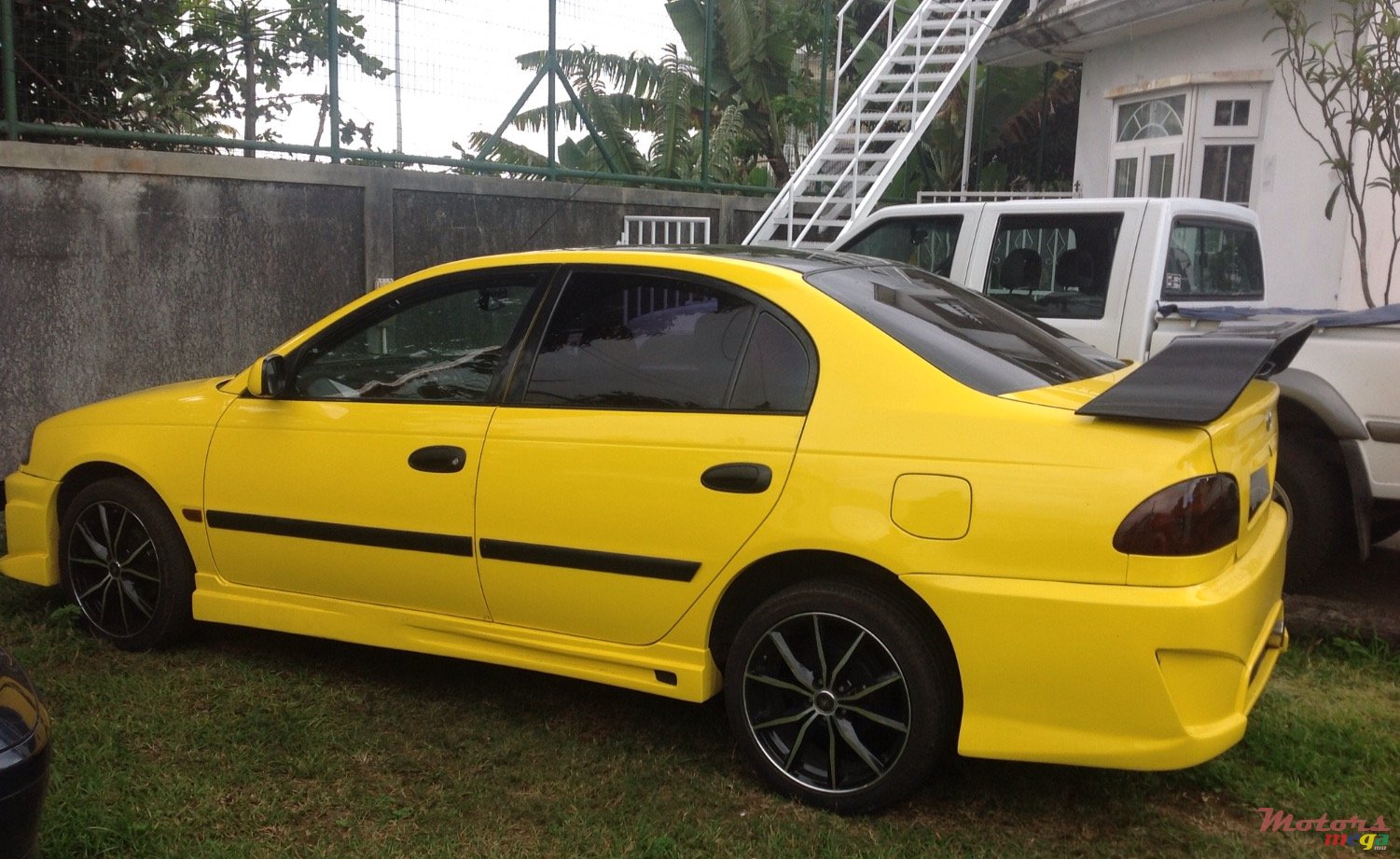 2000' Toyota Corona photo #3