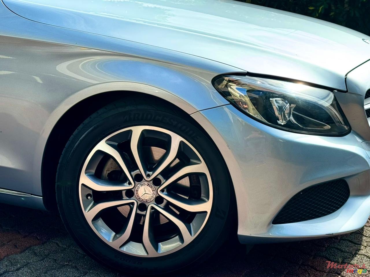2017' Mercedes-Benz 180 photo #3