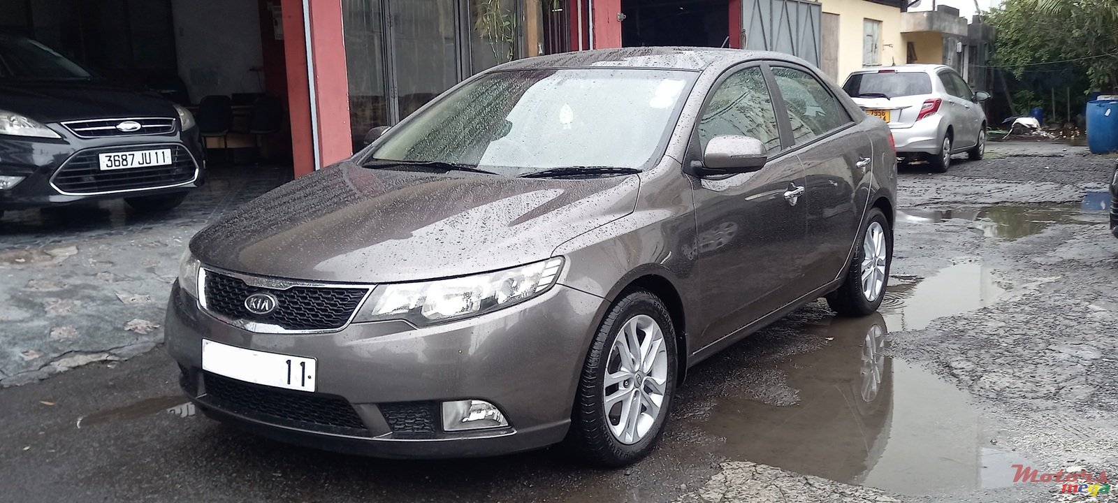 2011' Kia Cerato photo #2