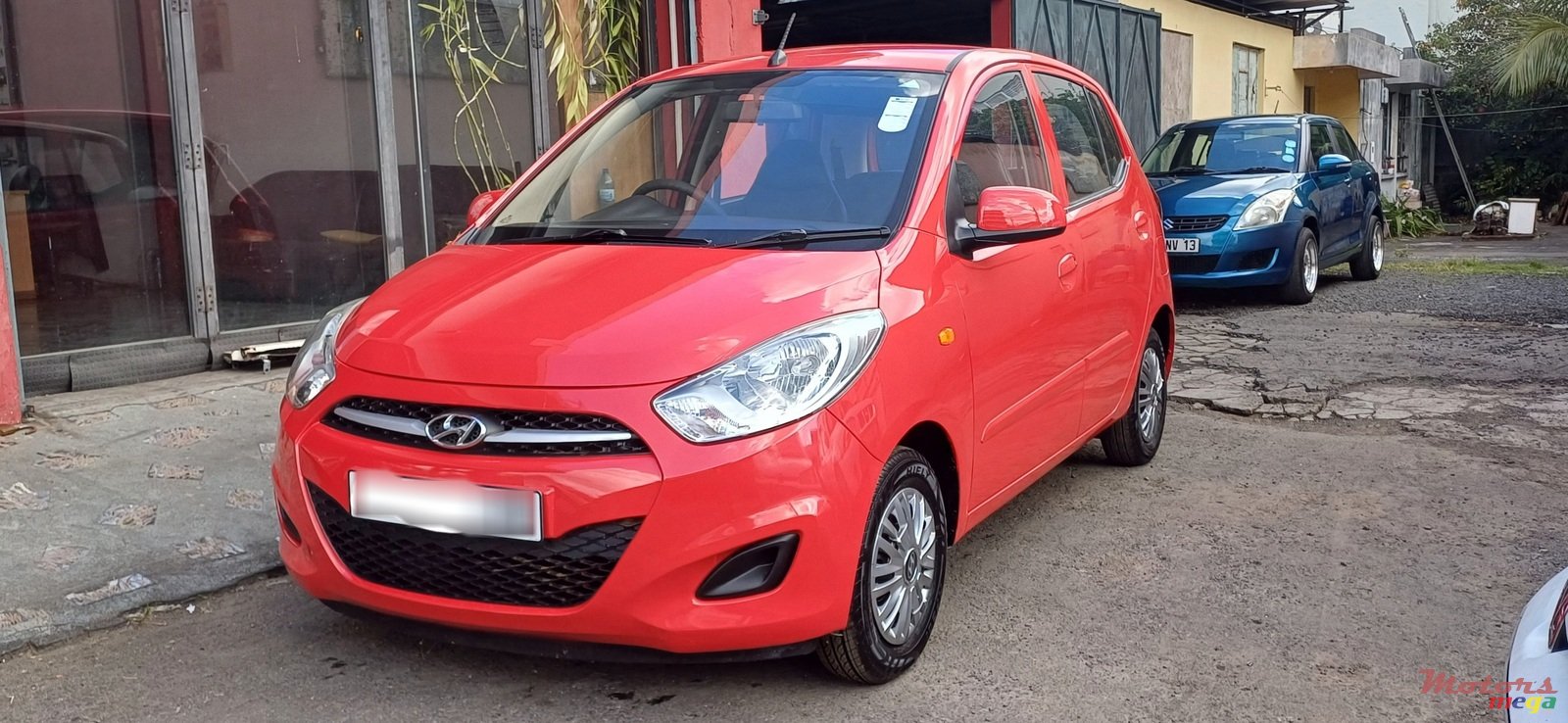 2013' Hyundai i10 photo #1