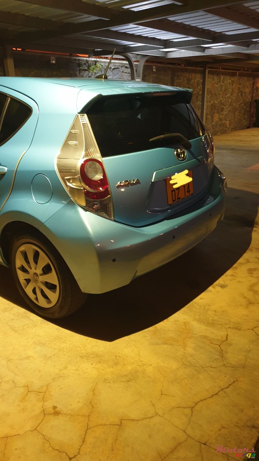 2014' Toyota Aqua photo #4