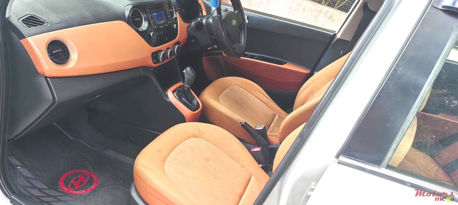 2014' Hyundai i10 photo #4