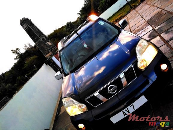 2008' Nissan X-Trail photo #1