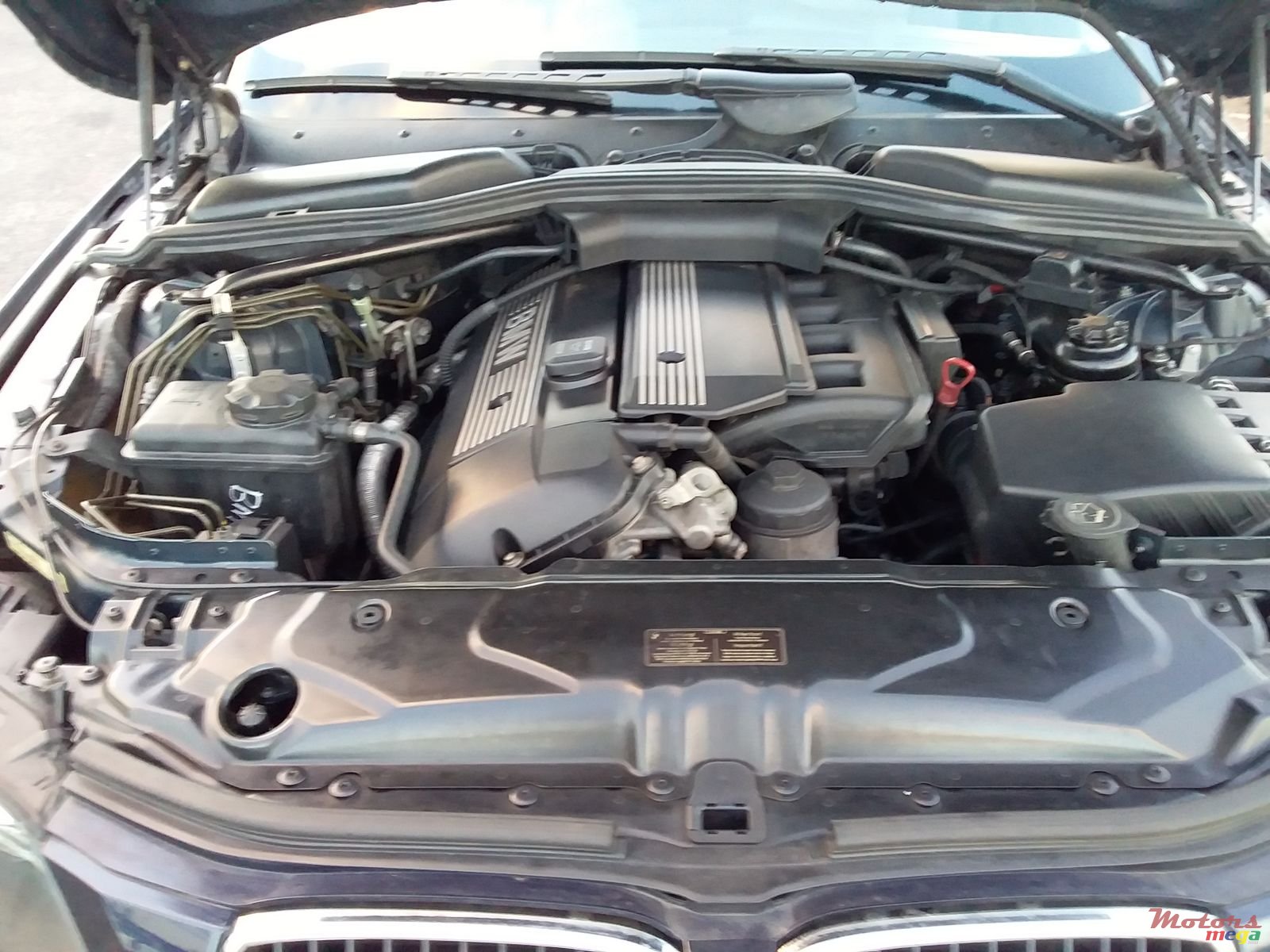 2004' BMW 5 Series photo #5