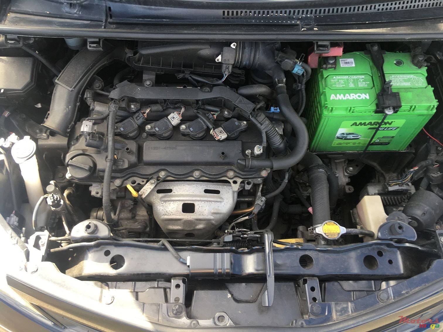 2012' Toyota Vitz photo #6