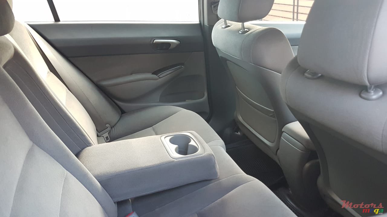 2008' Honda Civic photo #3