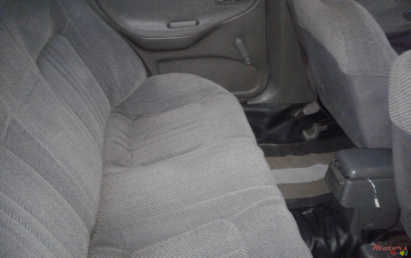 1991' Nissan Sunny photo #7