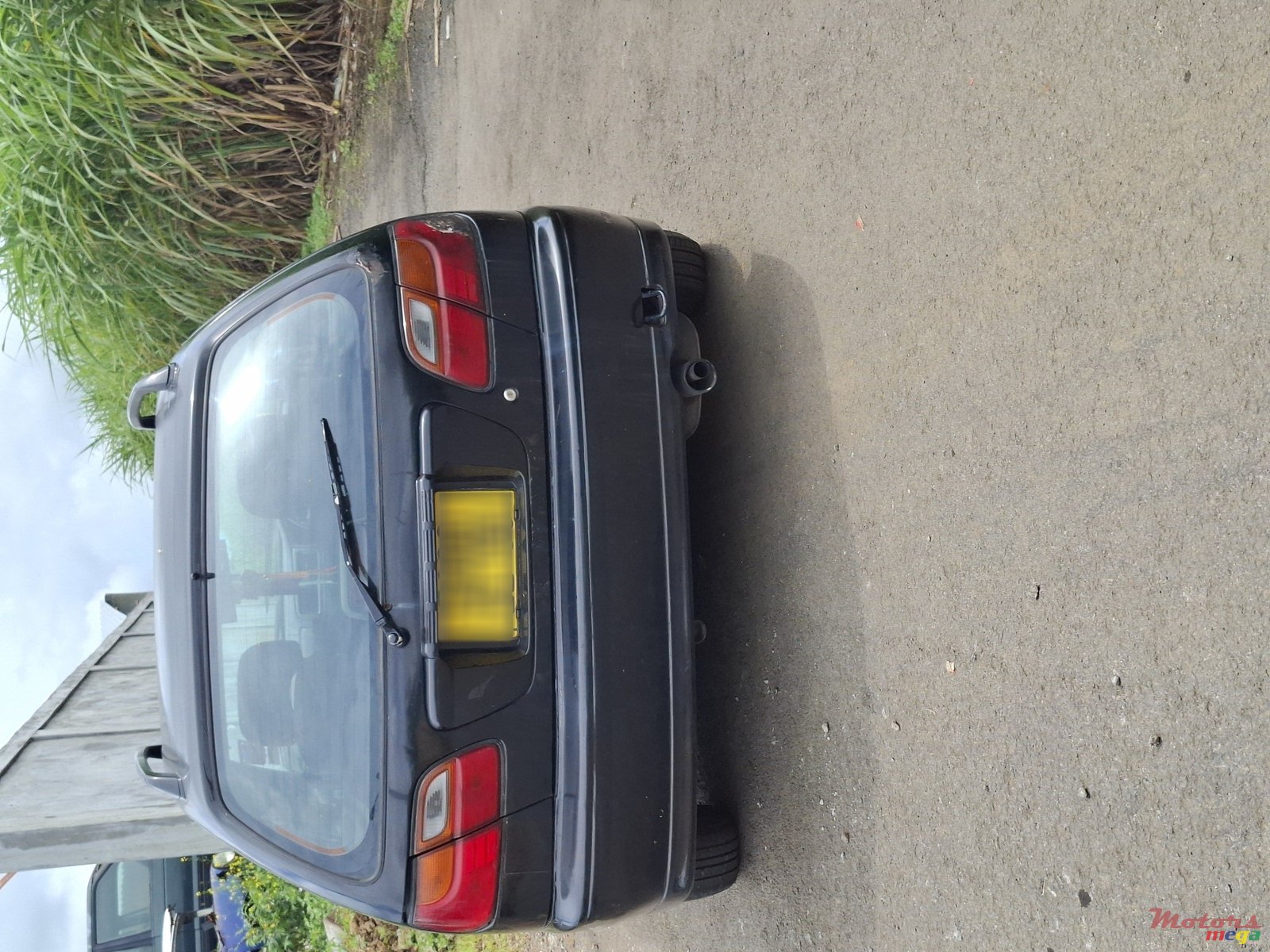 1999' Nissan Pulsar Original photo #3