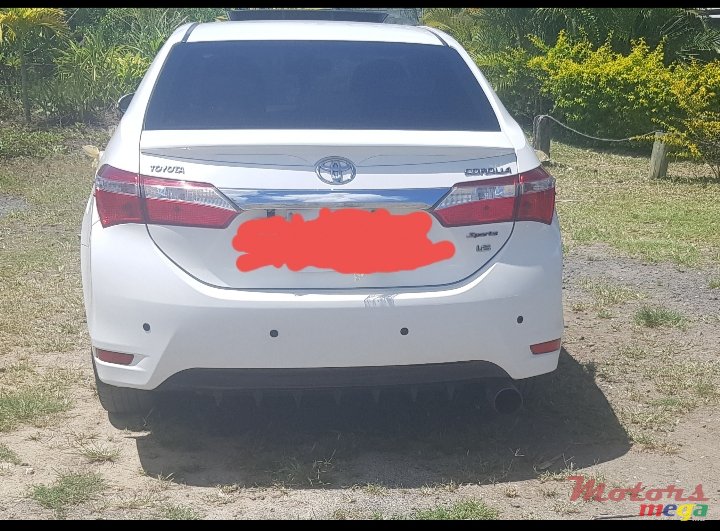 2015' Toyota Corolla photo #3