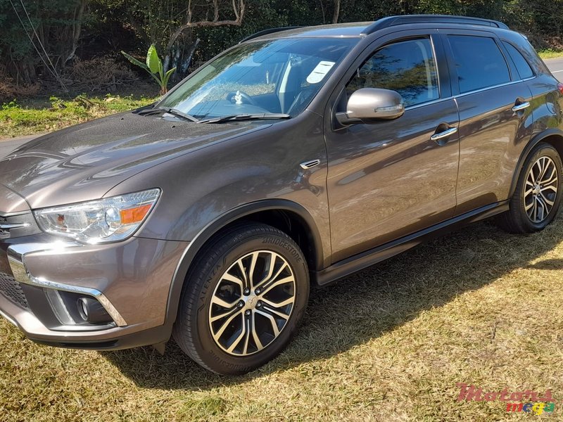 2018' Mitsubishi ASX photo #1