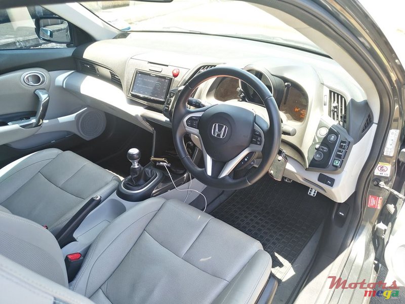 2014' Honda CR-Z Hybrid photo #5