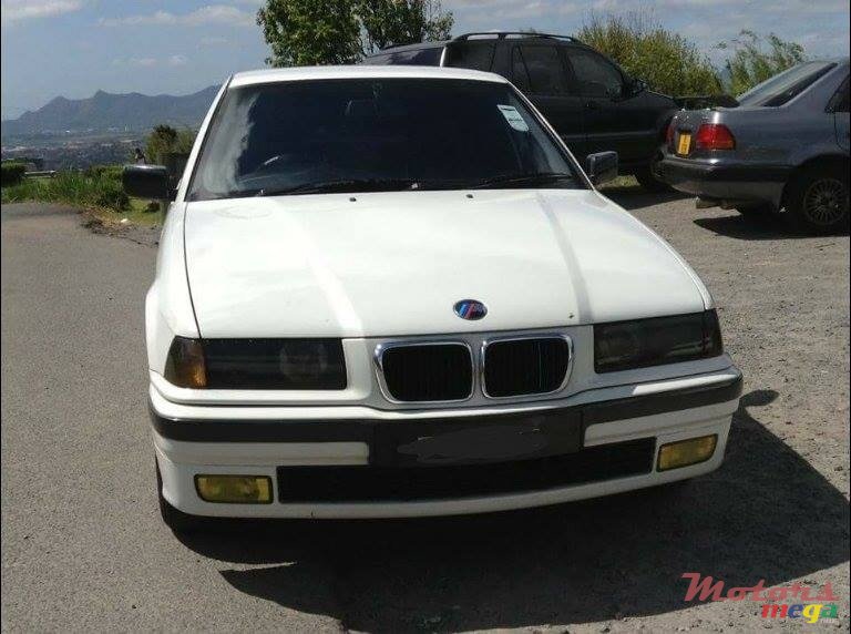 1997' BMW 318 E36 photo #1