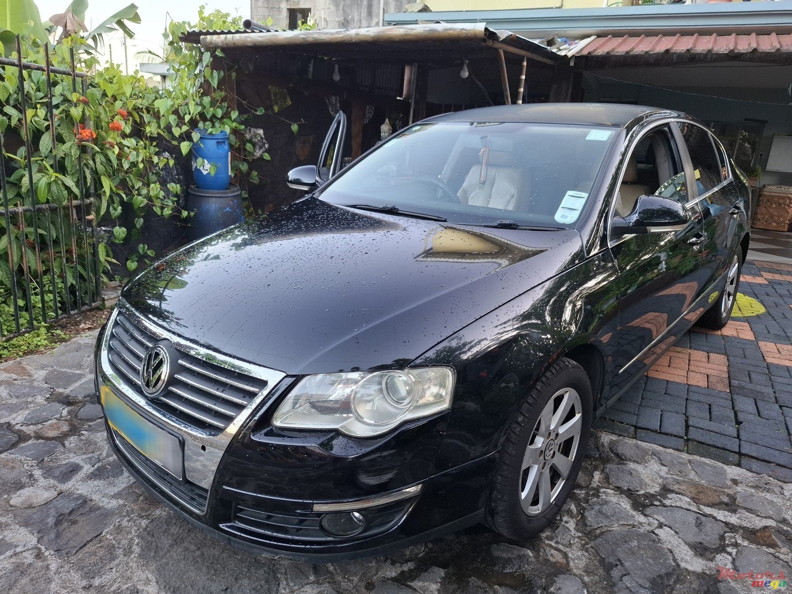 2008' Volkswagen Passat photo #2