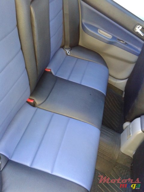 2006' Mitsubishi Lancer X glx photo #7