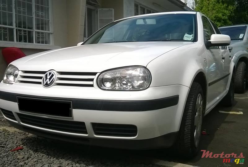 2005' Volkswagen GOLF 4 OCEAN EDITION photo #2