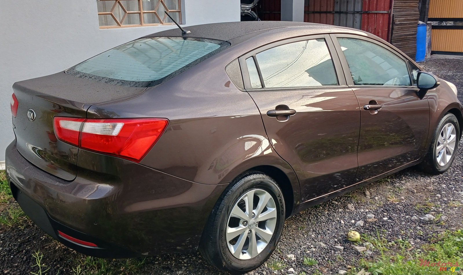 2013' Kia Rio photo #1