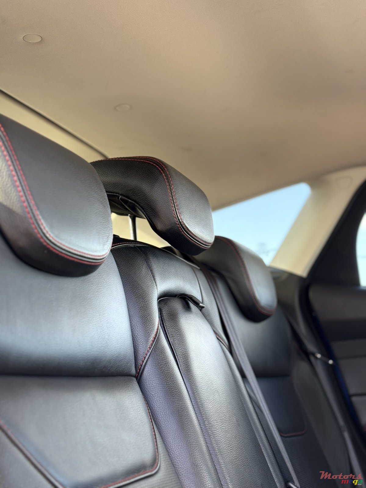 2019' Ford Focus ST photo #6