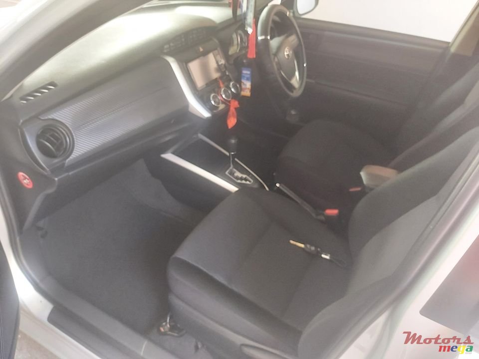 2014' Toyota Fielder photo #3