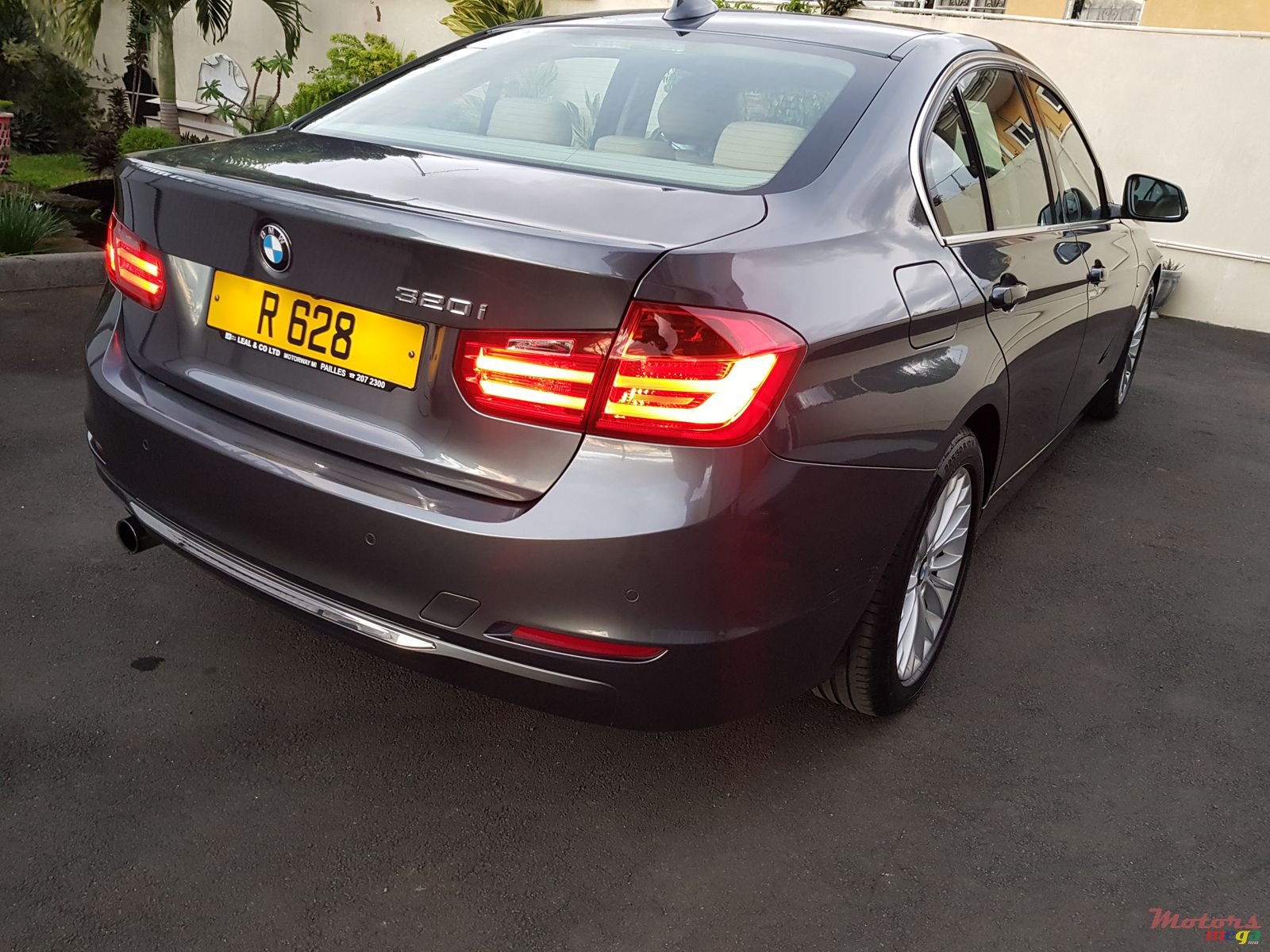 2013' BMW 320 Automatic photo #3