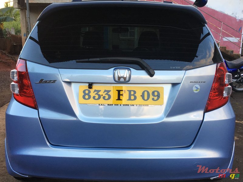 2009' Honda Jazz photo #3