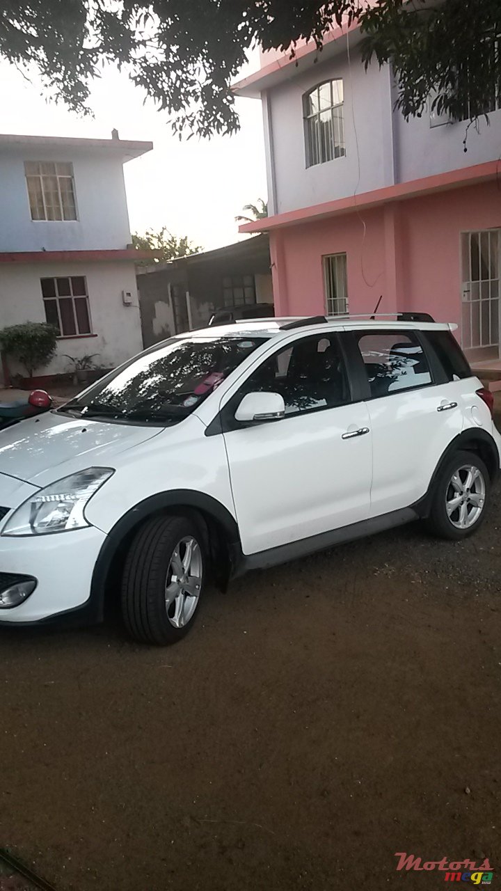 2011' GWM Florid photo #1