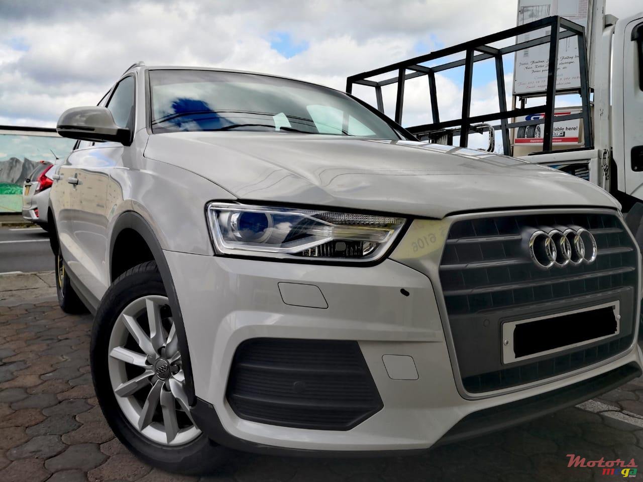 2015' Audi Q3 photo #2