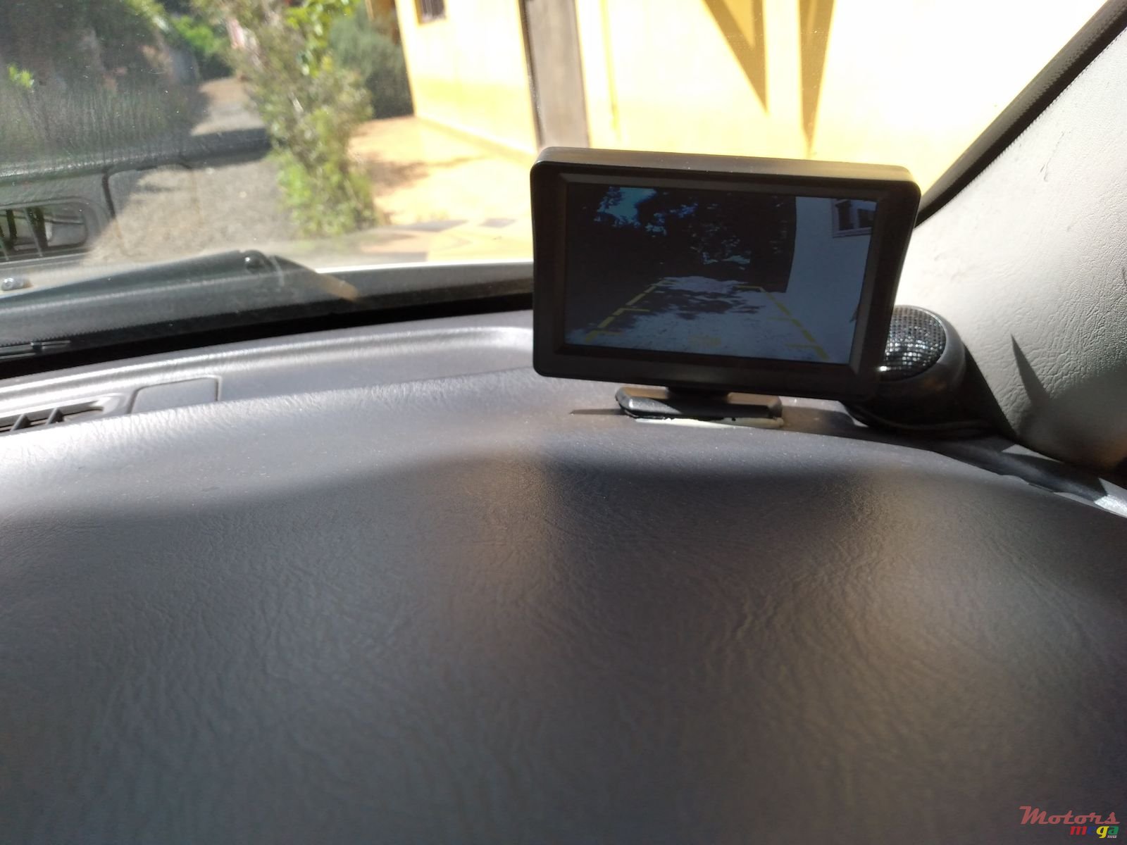 2002' Nissan Sunny photo #6