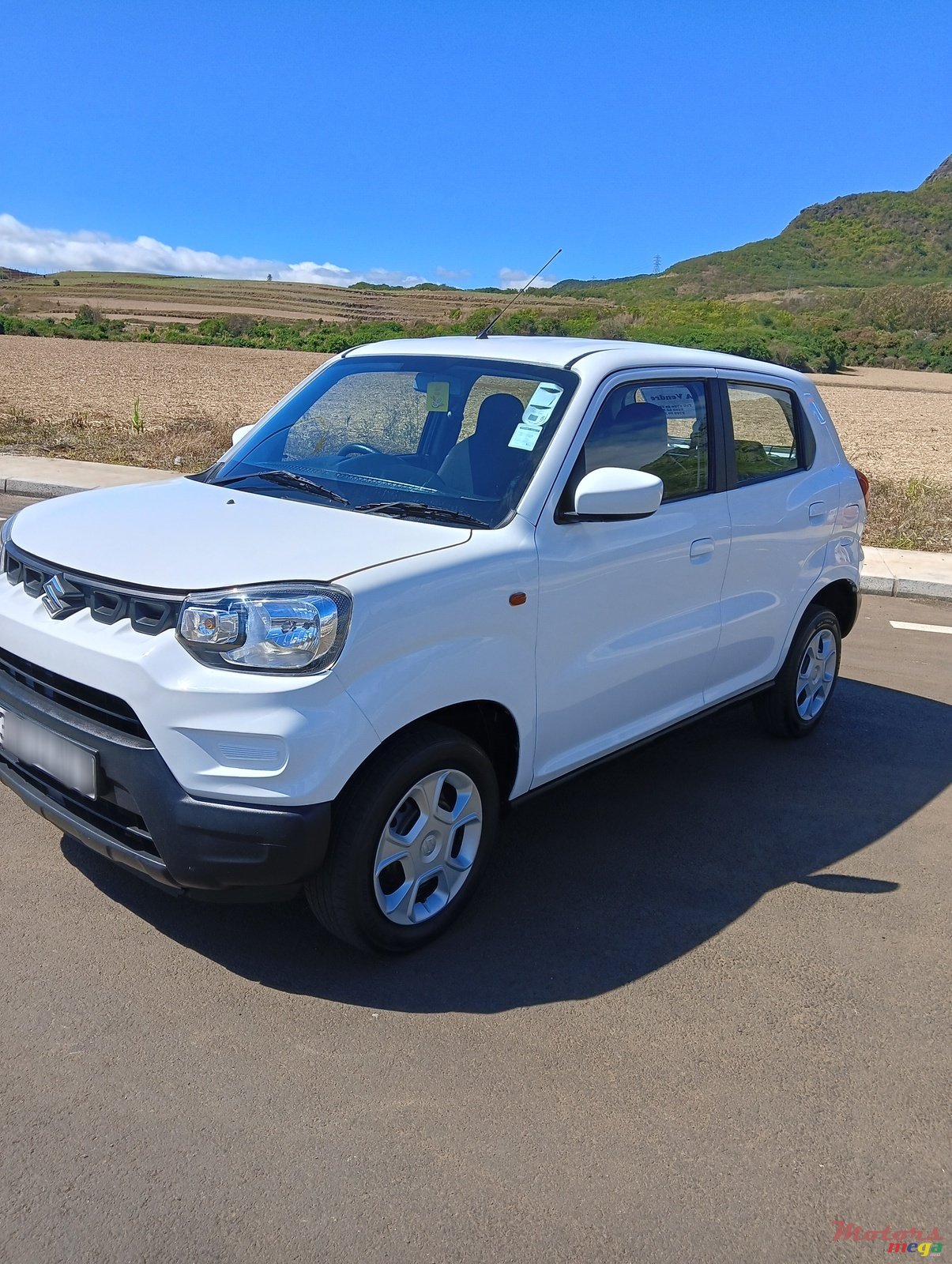 2020' Suzuki photo #4