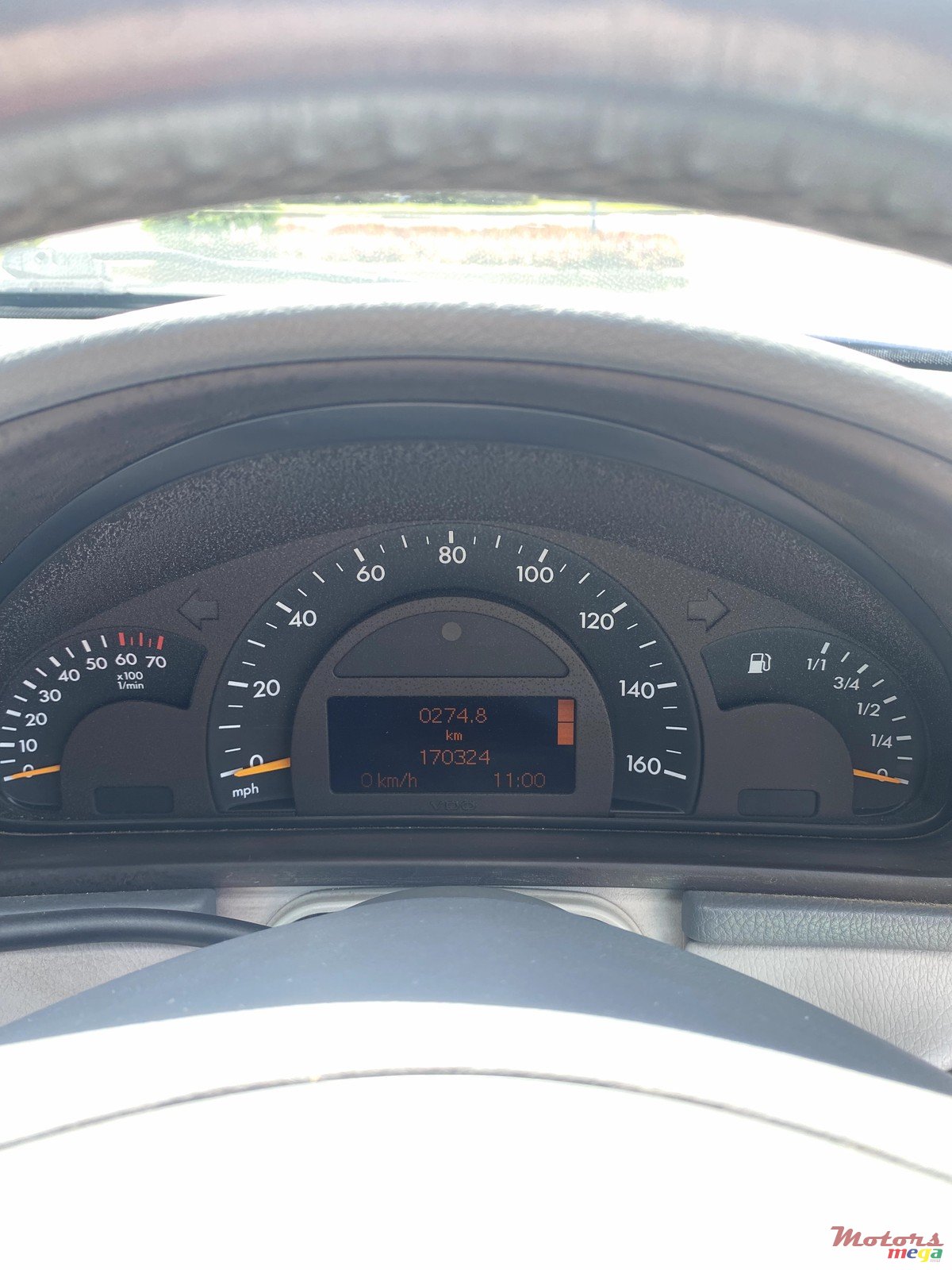 2002' Mercedes-Benz C 200 photo #7