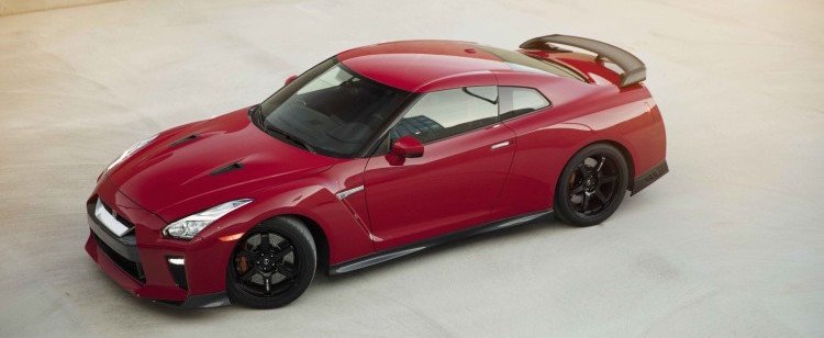 2017 Nissan GT-R Track Edition gets Nismo bits