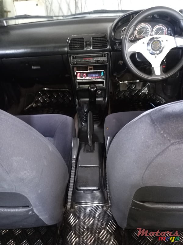 1994' Mazda Astina photo #4