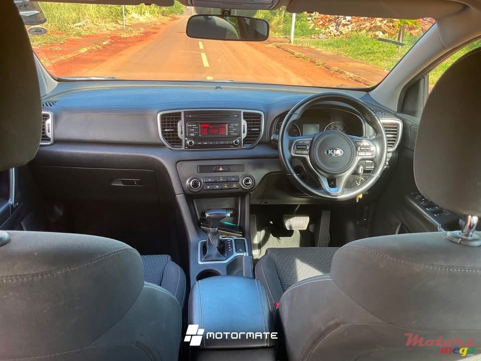 2018' Kia Sportage Gdi photo #5