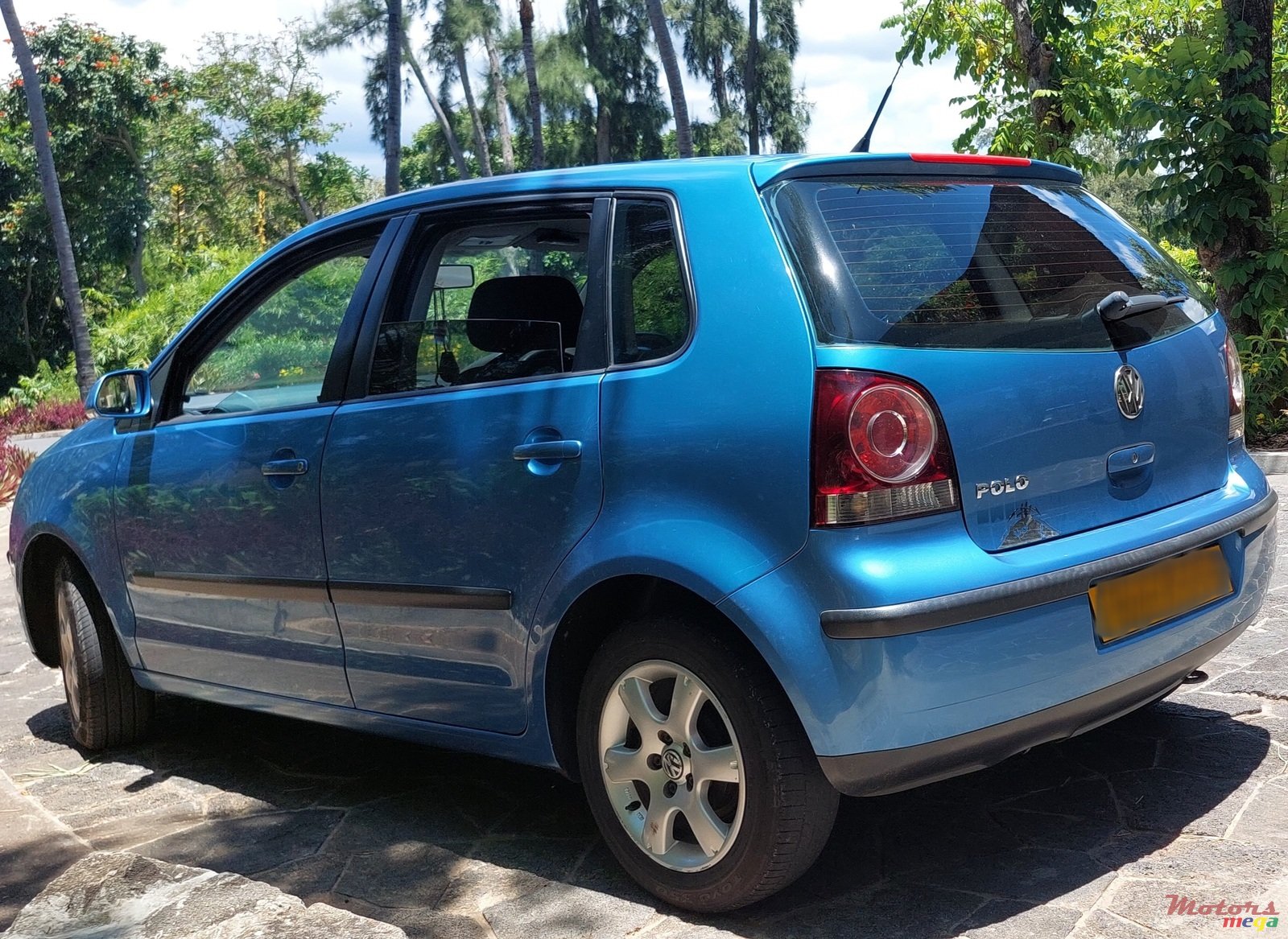 2008' Volkswagen Polo photo #1