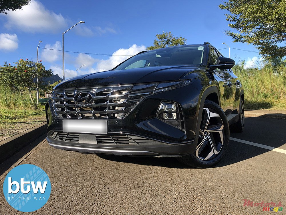 2022' Hyundai Tucson photo #2