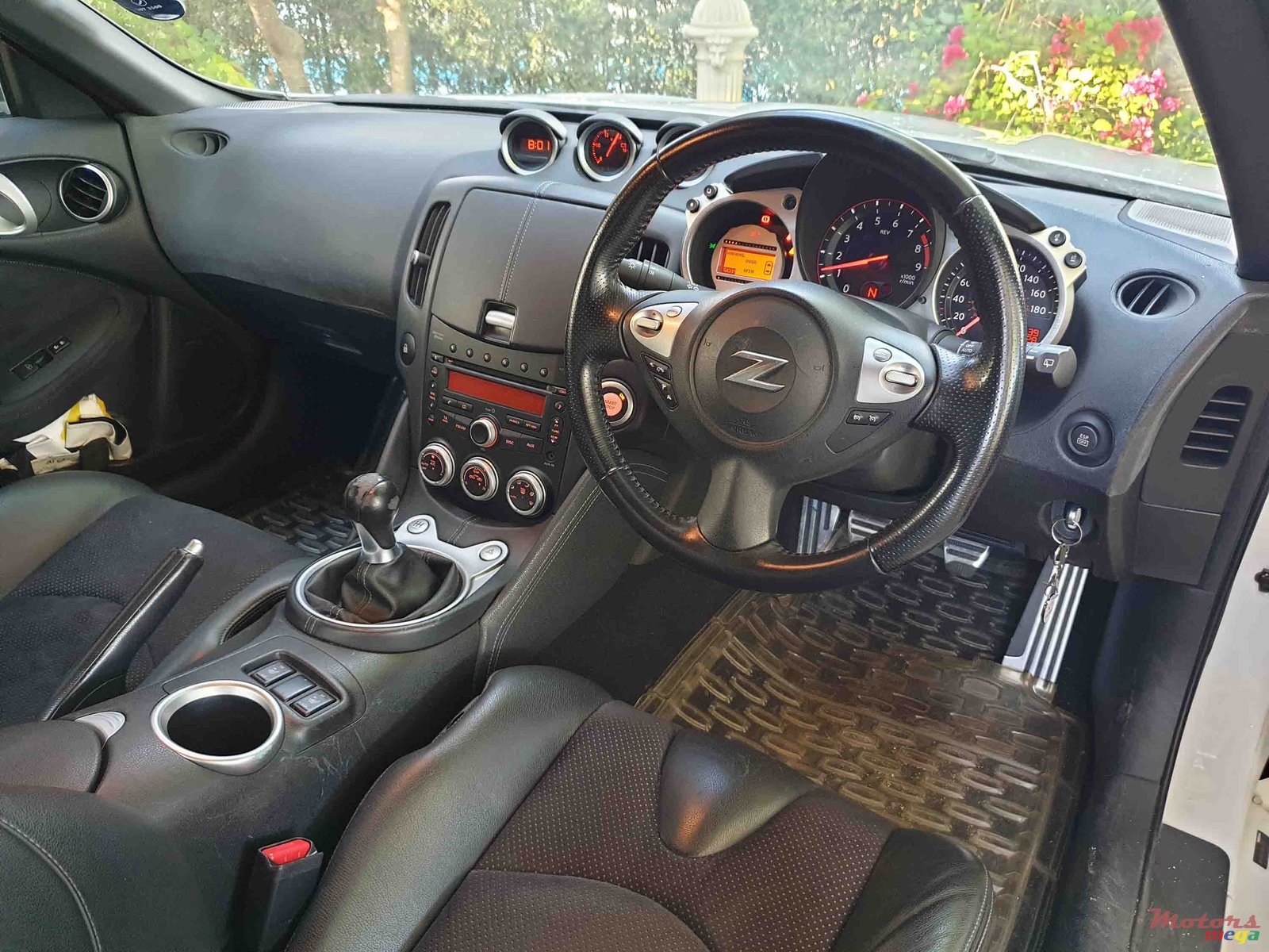 2013' Nissan 370Z V6 photo #4