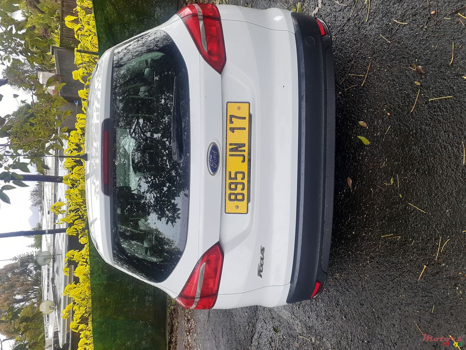 2017' Ford Focus photo #1