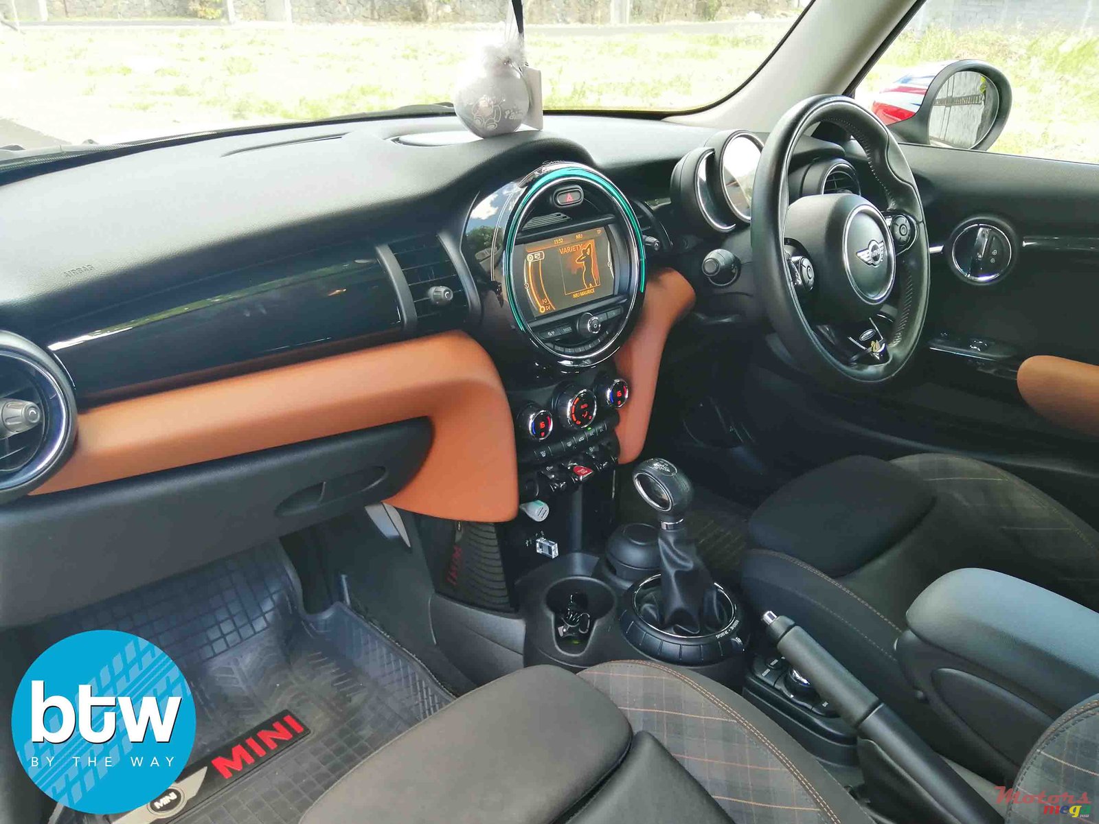 2018' MINI Cooper 7 Edition photo #5