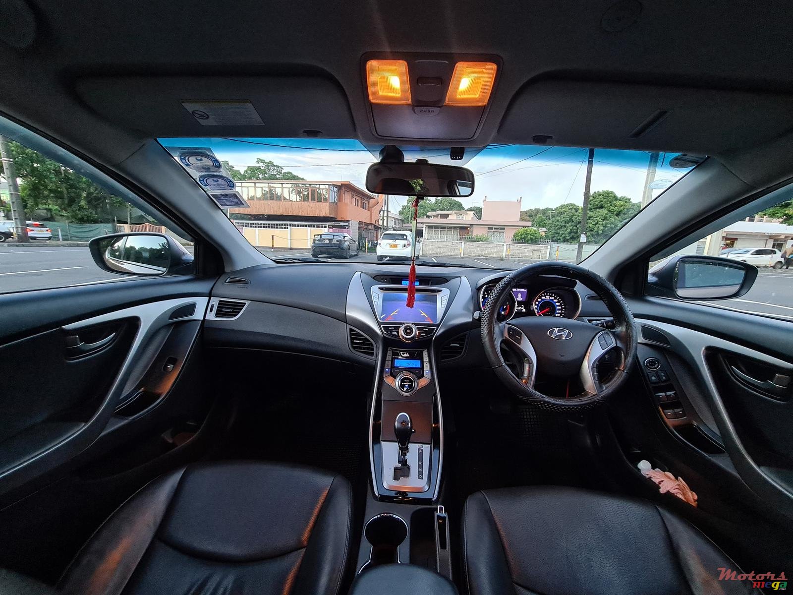 2014' Hyundai Elantra Automatic photo #6