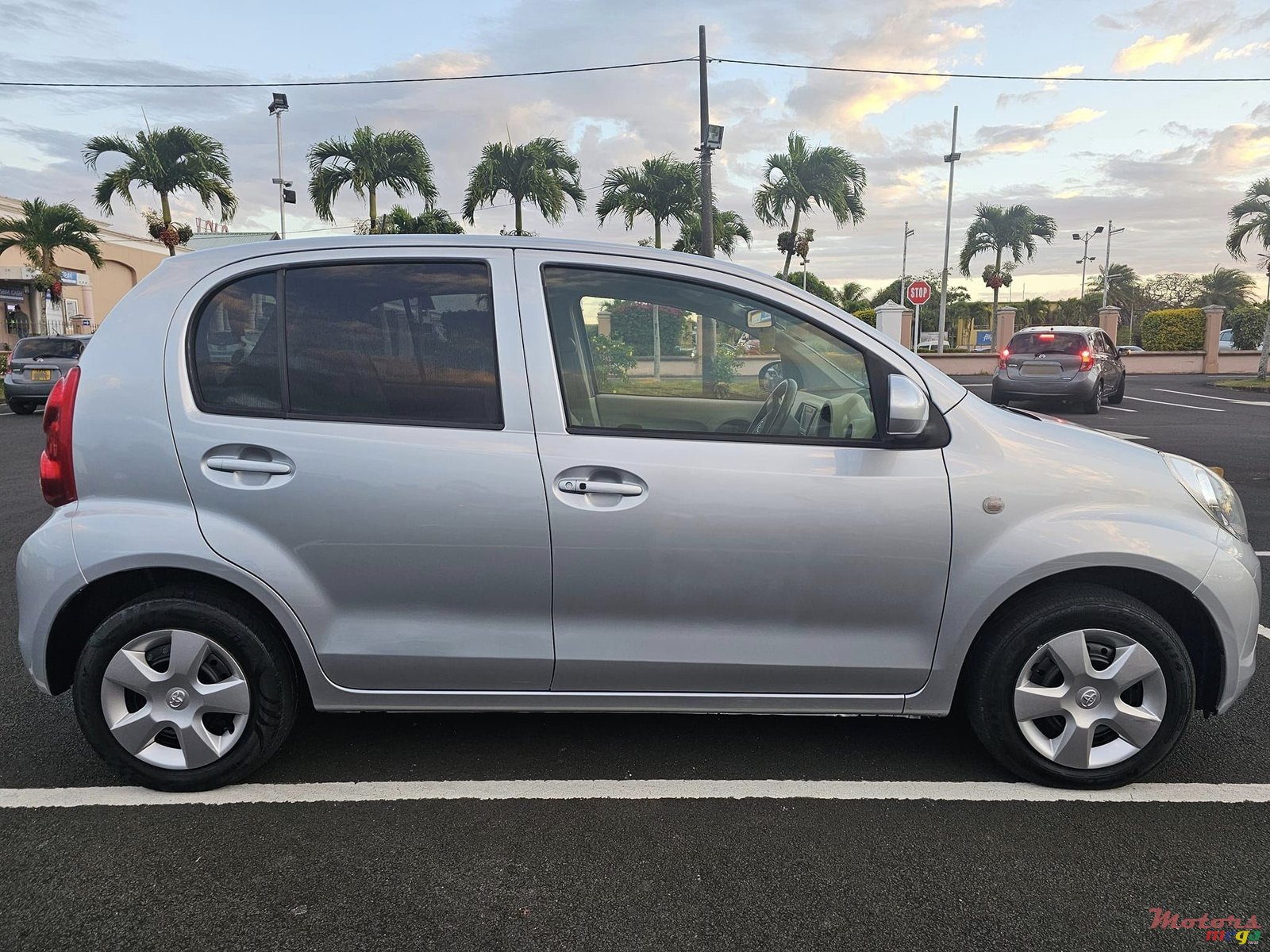 2013' Toyota Passo photo #2