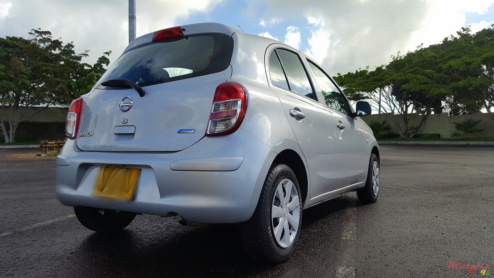 2011' Nissan March photo #3