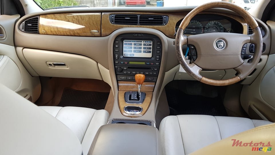 2003' Jaguar S-TYPE photo #6