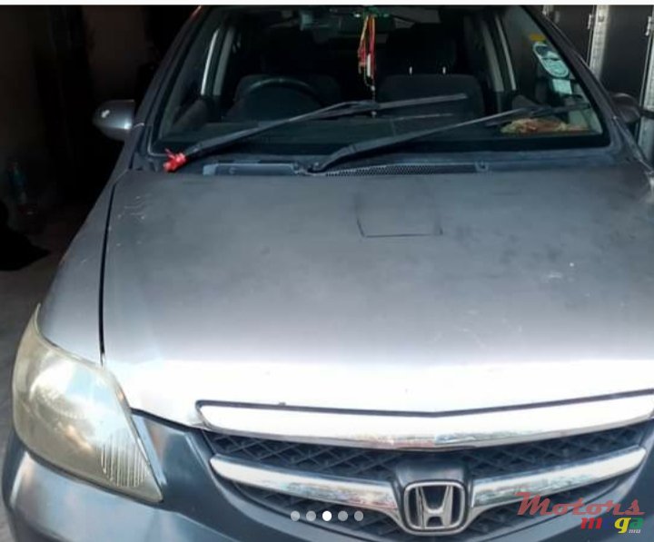 2006' Honda City photo #1