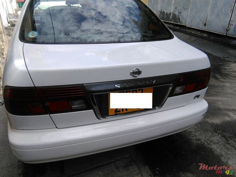 1997' Nissan Sunny B14 Injection photo #2