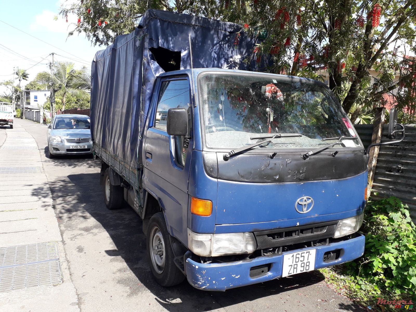 1998' Toyota Truck 2.8 with Traction photo #2