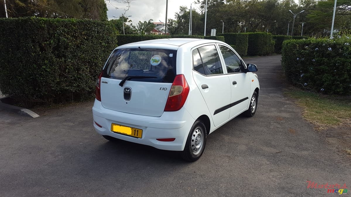 2011' Hyundai i10 photo #4