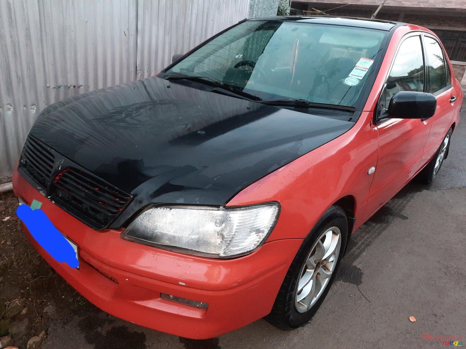 2002' Mitsubishi Lancer Cedia photo #3