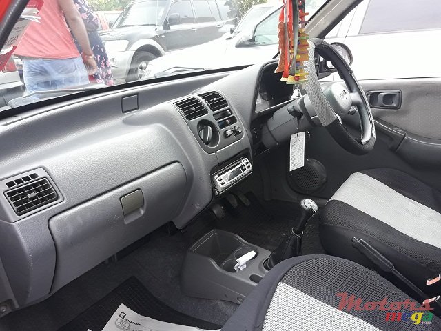 2006' Suzuki Alto photo #6